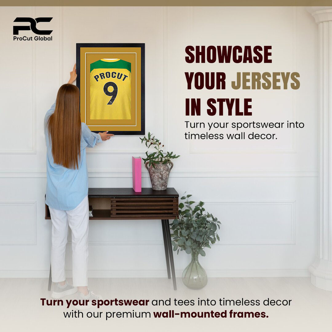 80x60cm Mat Black Football Shirt Frame With Antique Gold Mount And Perspex Front For Sports Jerseys thumbnail 2