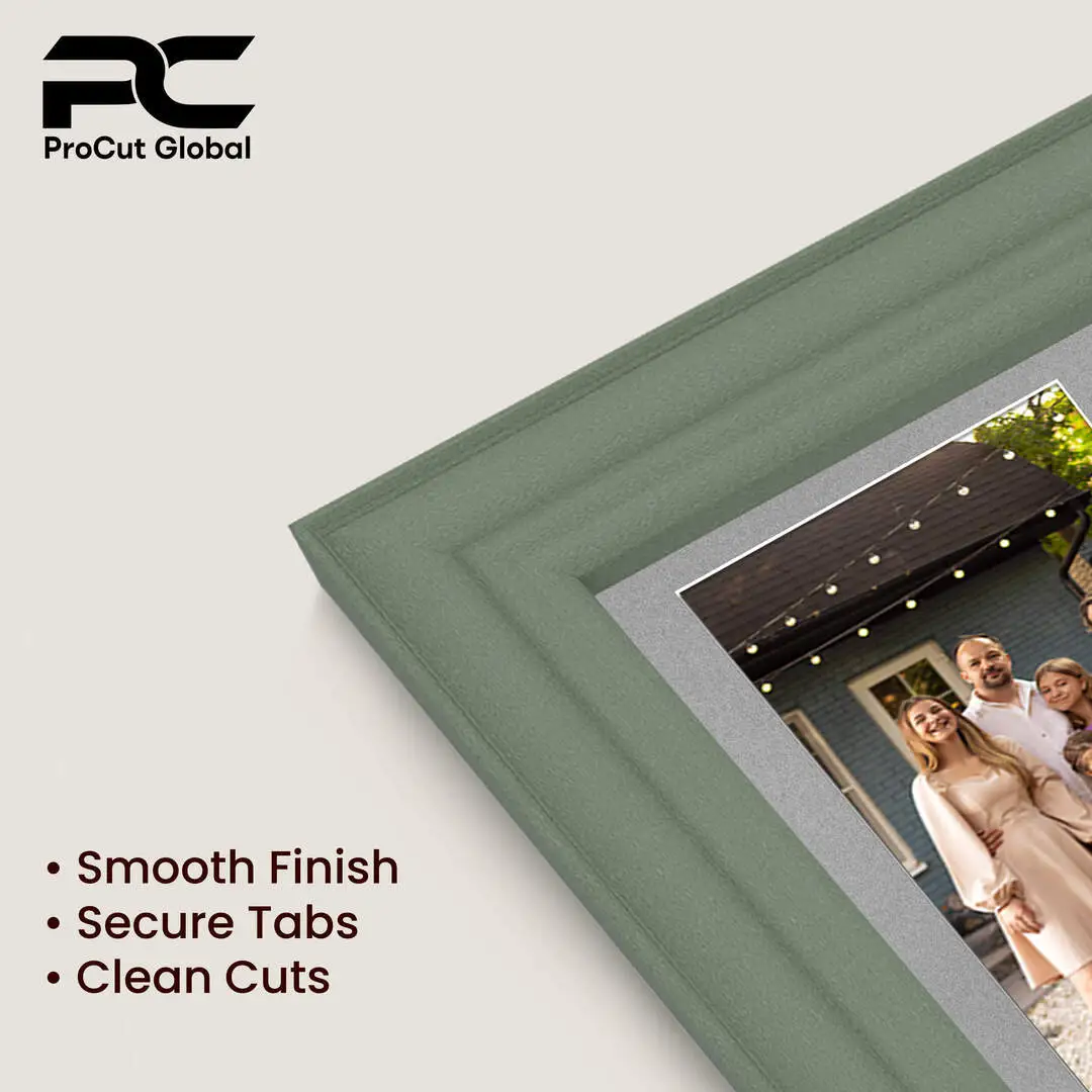 16x8" Green Classic Multi Aperture Photo Frame - Fits 7x5" (x3) Photos | Collage Frame thumbnail 7