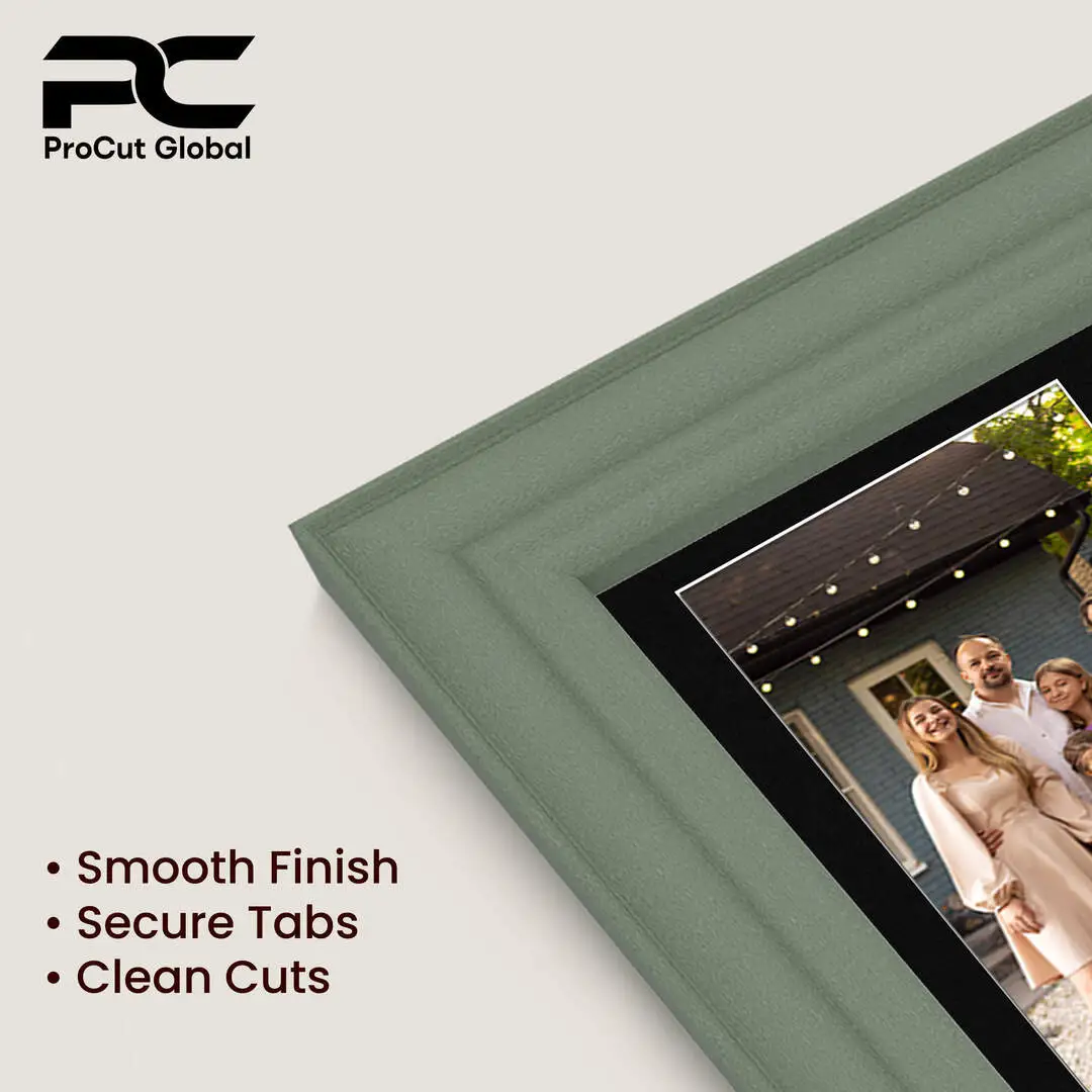 50x20cm Classic Green Multi Aperture Photo Frame - Fits 6x4" (x4) Photos | Collage Frame thumbnail 7