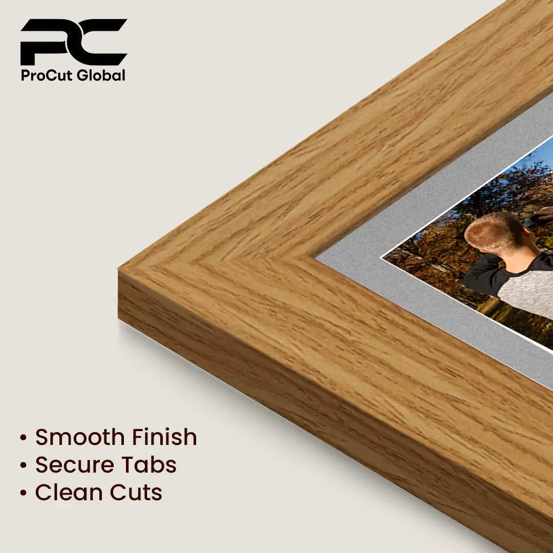40x20cm Light Oak Modern Multi Aperture Photo Frame - Fits 6x4" (x3) Photos | Collage Frame thumbnail 7