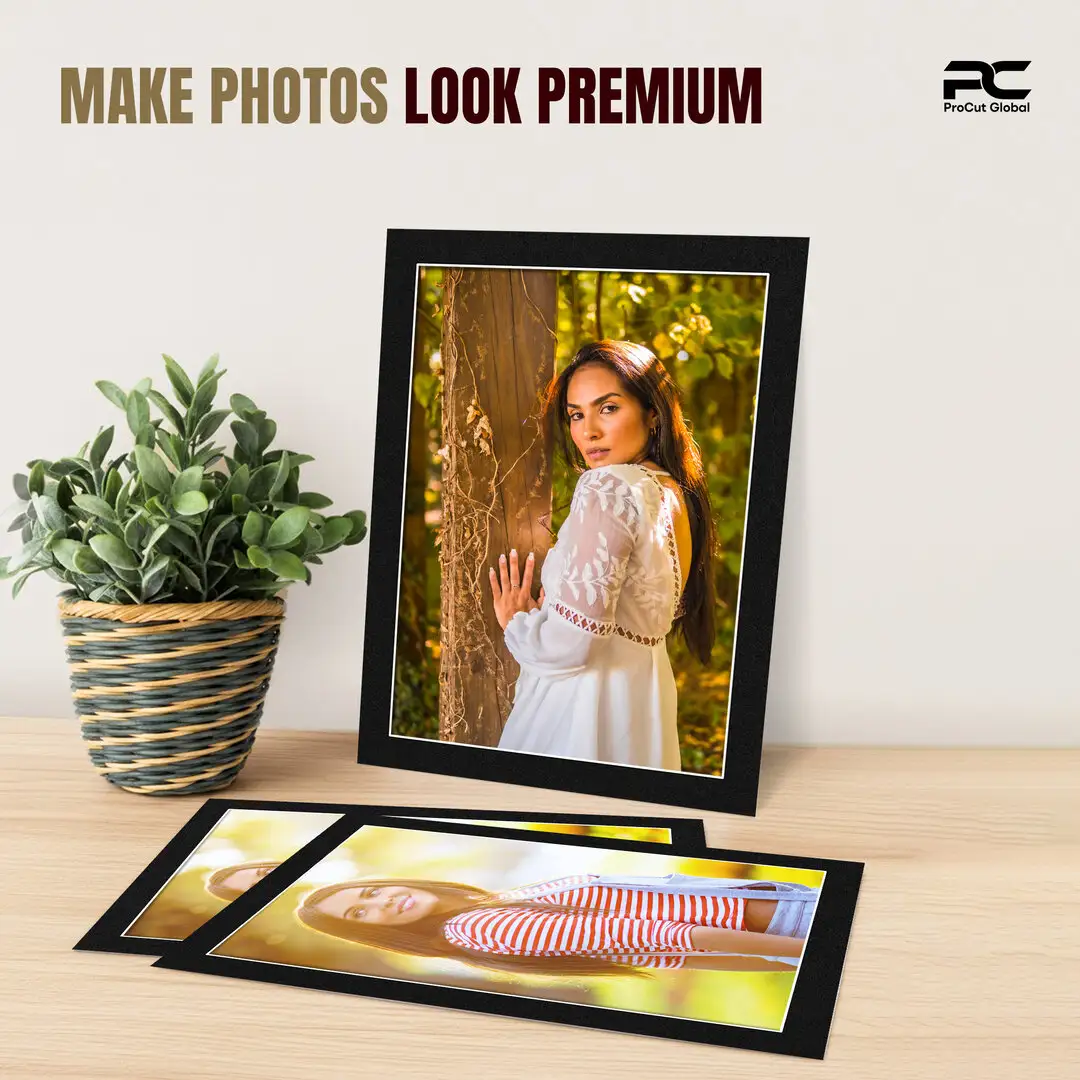 Black 8x6" Picture Mount With 7x5" Aperture | Acid-Free Picture Mount Board thumbnail 2